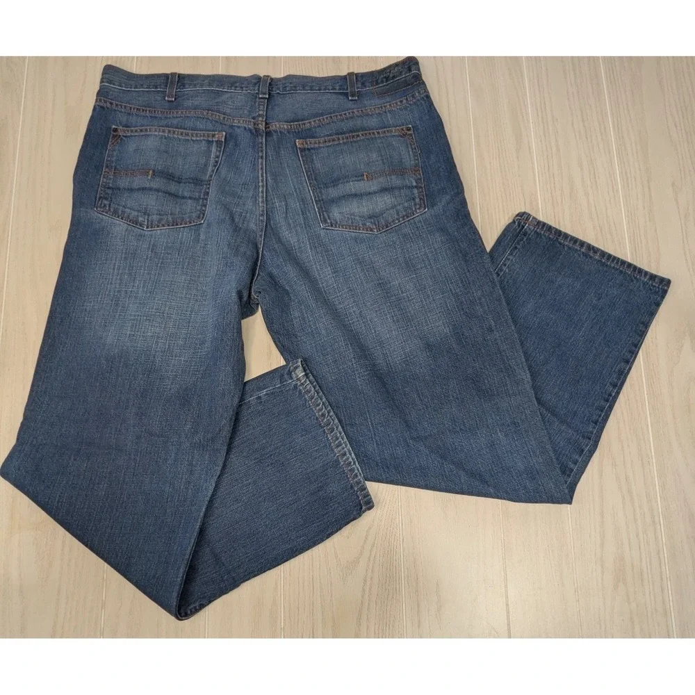 Calvin Klein Jeans Men's Blue 40x32 Straight Leg Cotton Denim small bleach spot